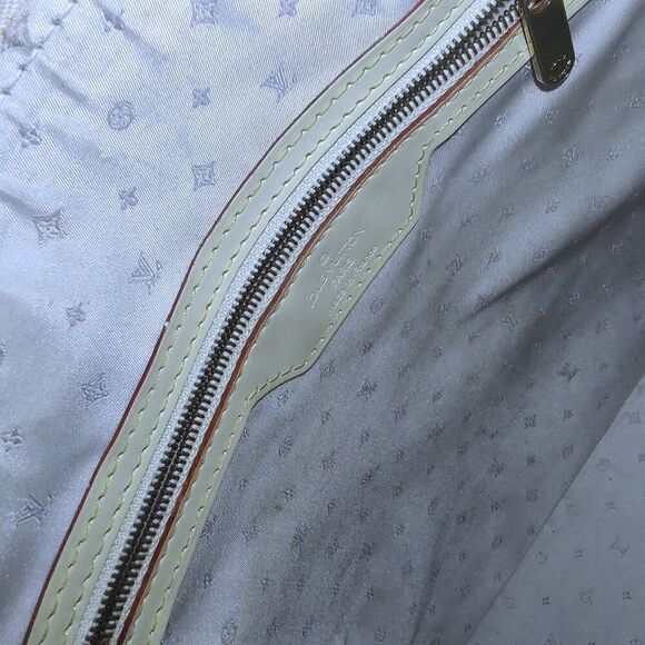 Louis Vuitton Lockit Suhali handbag w/ #305 lock/key EUC - Picture 11 of 12